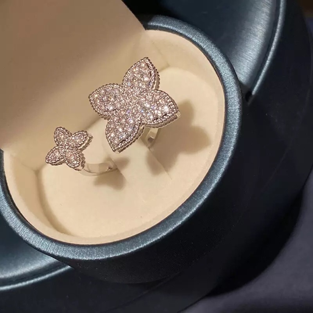 Adjustable Silver Clover Ring